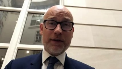 Labour: Disgraceful PM is caving into Johnson's honours list