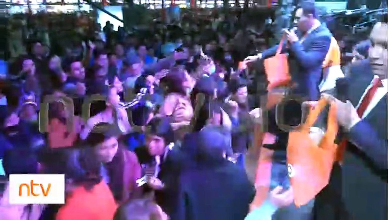 Lleno total en el segundo día de la FEXCO, se vieron largas filas en el ingreso