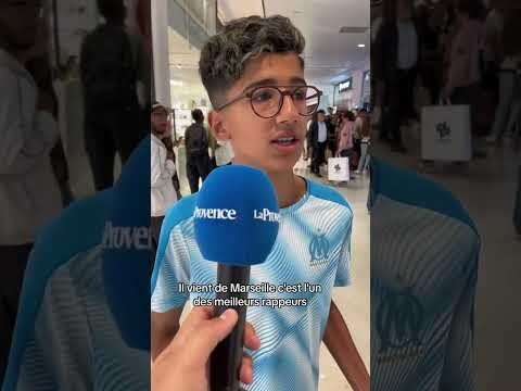 Marseille : le Jul Store ouvre ses portes aux Terrasses du Port devant une foule de fans