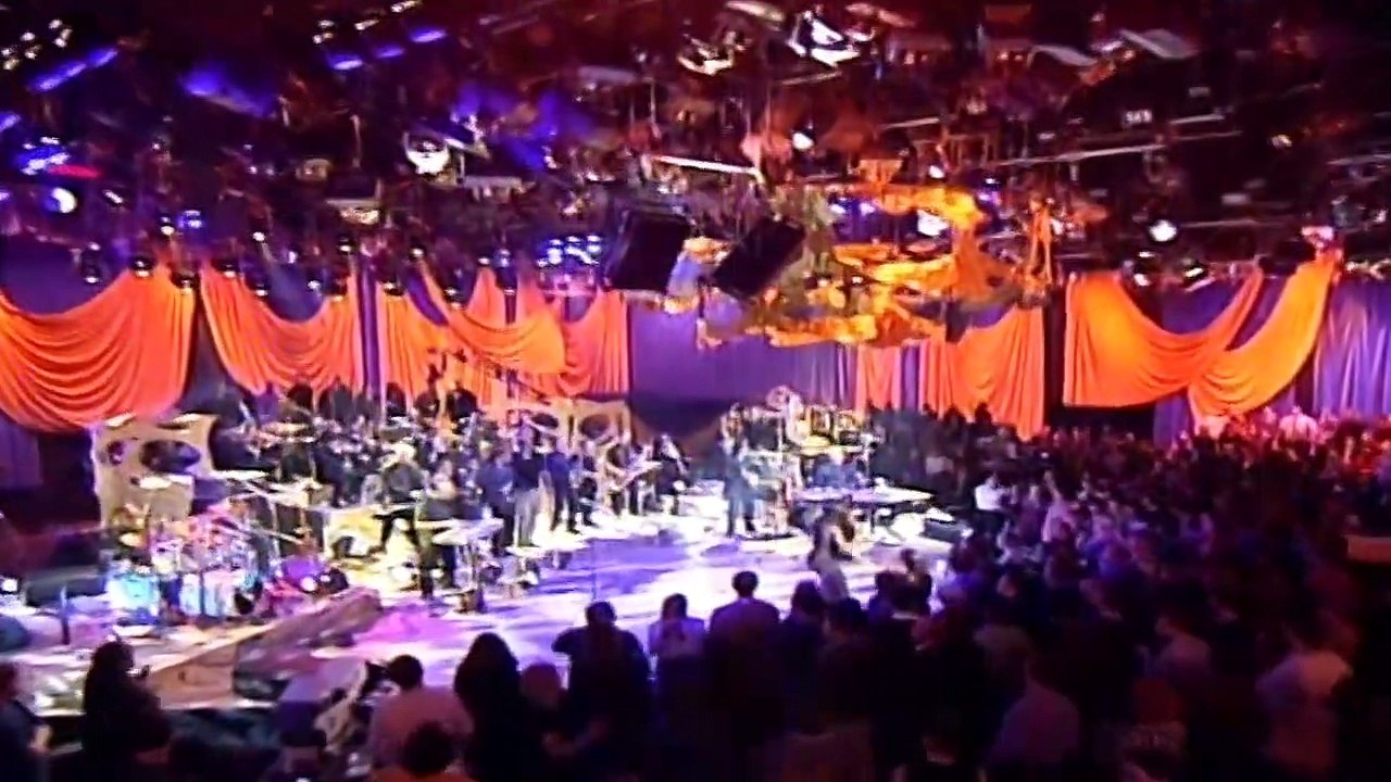 M PEOPLE — Movin' On Up | from M People: One Night In Heaven | M People In Concert