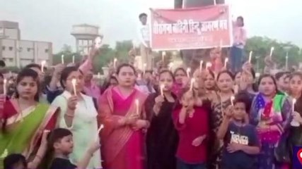 फिरोजाबाद: ओडिशा रेल हादसे के मृतकों को कैंडल जलाकर दी श्रद्धांजलि, देखें वीडियो