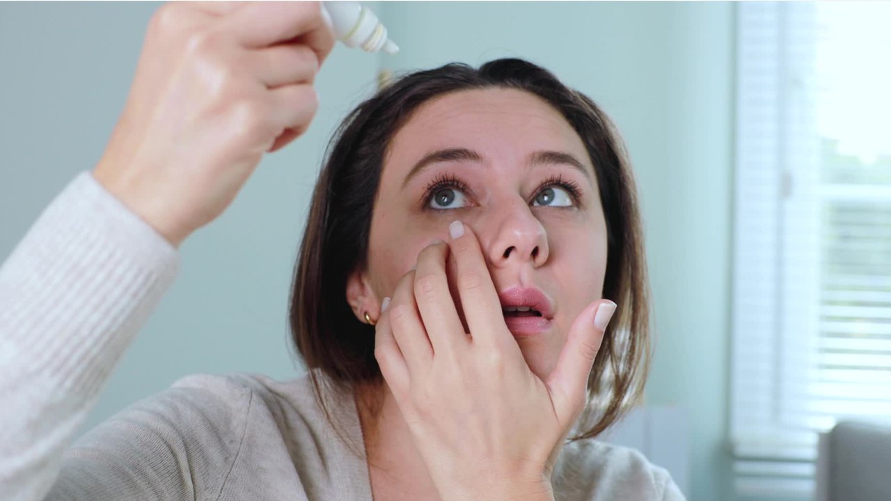 Woman mistakes super glue for eye drops and turns her life into