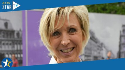 "J'ai encore reçu un SMS la semaine dernière" : Évelyne Dheliat proche de Catherine Laborde, elle do