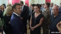 Macron incontra gli 