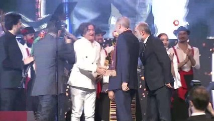 Cumhurbaşkanı Erdoğan: "İçişleri Bakanlığımız bünyesinde bir Roman Koordinasyon Merkezi kuruyoruz"