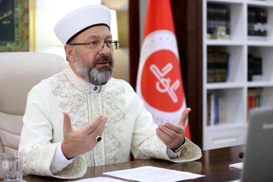Diyanet İşleri Başkanı Erbaş: Gençlerimize ne kadar iyi rehberlik yaparsak geleceğimiz de o kadar güzel olur
