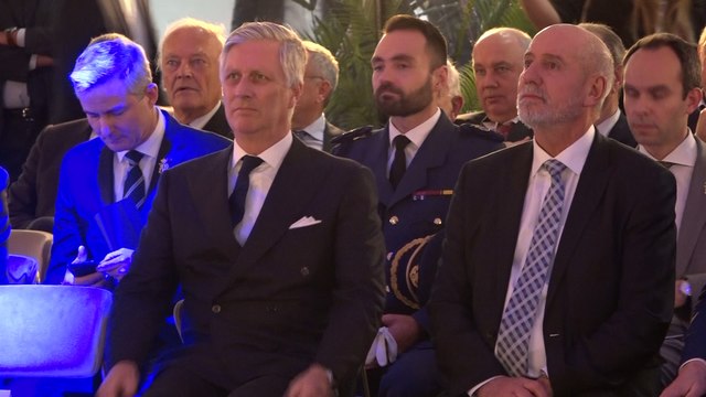 Le Roi et le Premier ministre Alexander De Croo lancent officiellement le salon de l'auto de Bruxelles