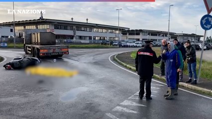 Castelfranco di Sotto, incidente scooter-camion