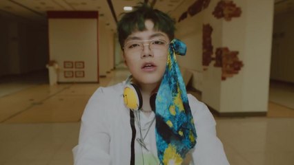 "전두환 정권이면 넌 지하실"...래퍼 장용준, 가사 논란에 SNS 폐쇄 / YTN