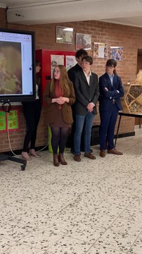 Chimay: visite d'Elio Di Rupo à l'athénée