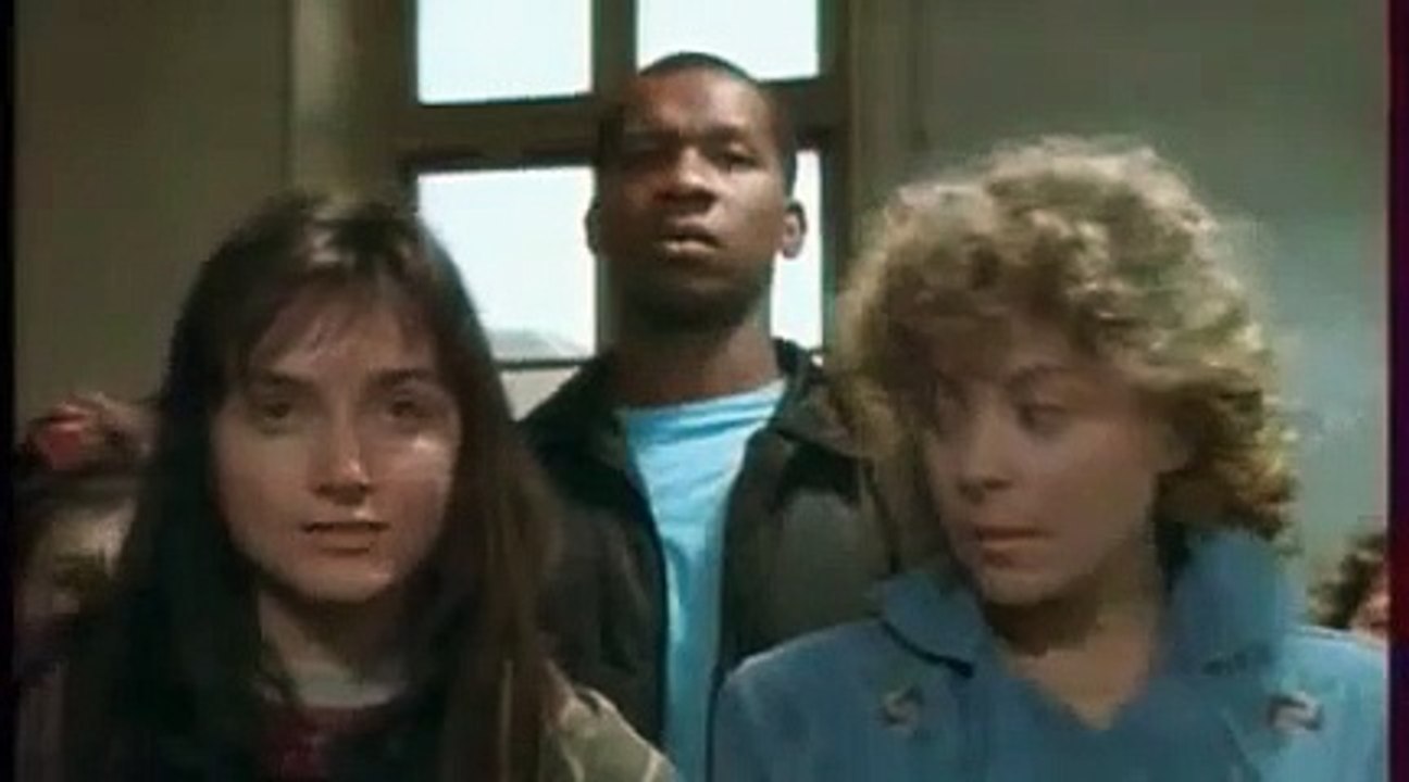 Promotion Canapé (1990) FRENCH 720p Regarder