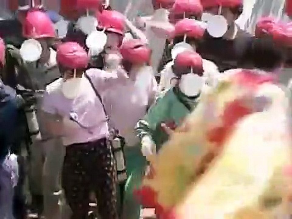 Takeshi's Castle - Se2 - Ep02 HD Watch