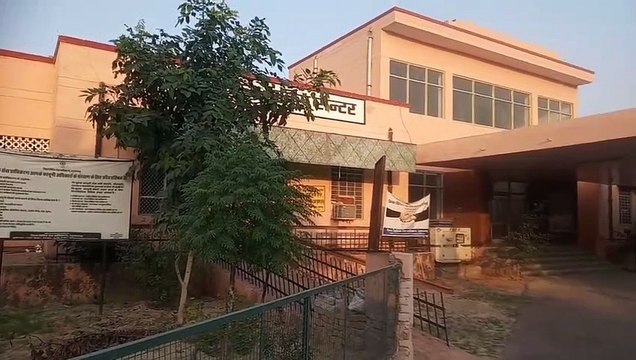 Throwing note told the woman to do wrong, got one year sentence