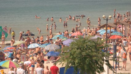 More than a third of parents would take holidays in term time to save money