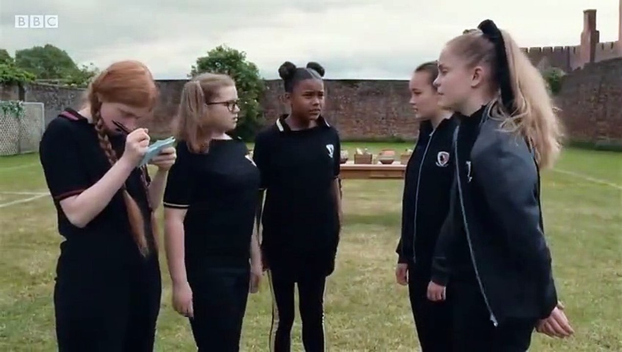 The Worst Witch - Se4 - Ep04 - Enid Nightshade, Superstar HD Watch