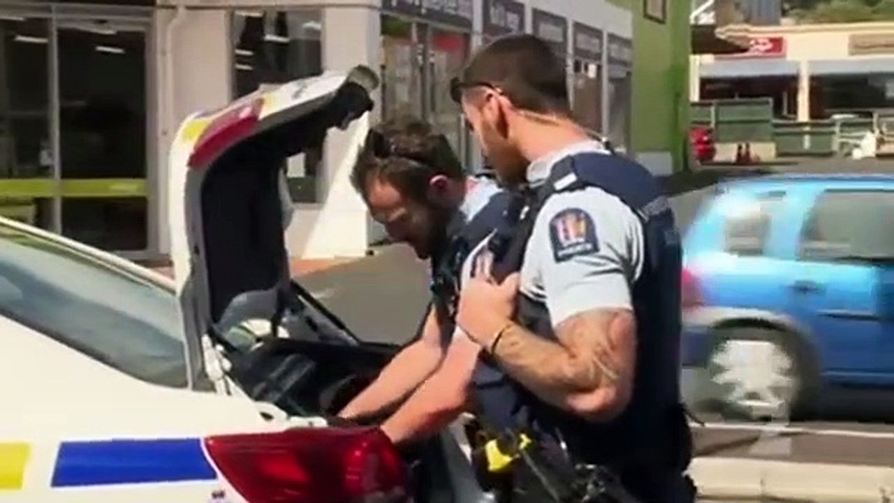 Police Ten 7 - Se23 - Ep02 HD Watch