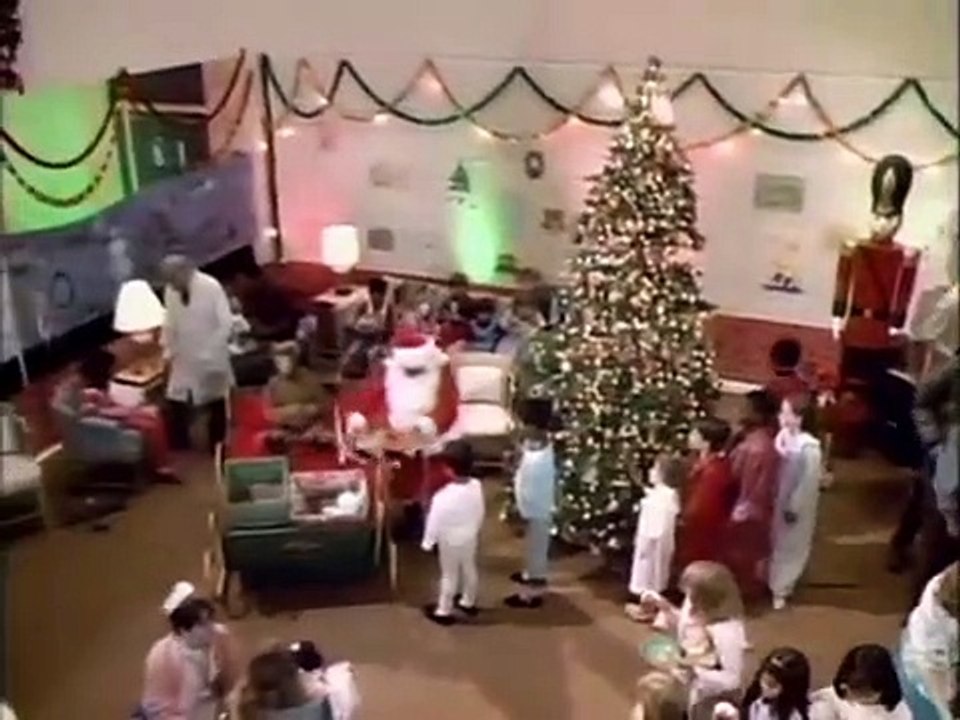 ALF - Se2 - Ep12 - ALF's Special Christmas HD Watch