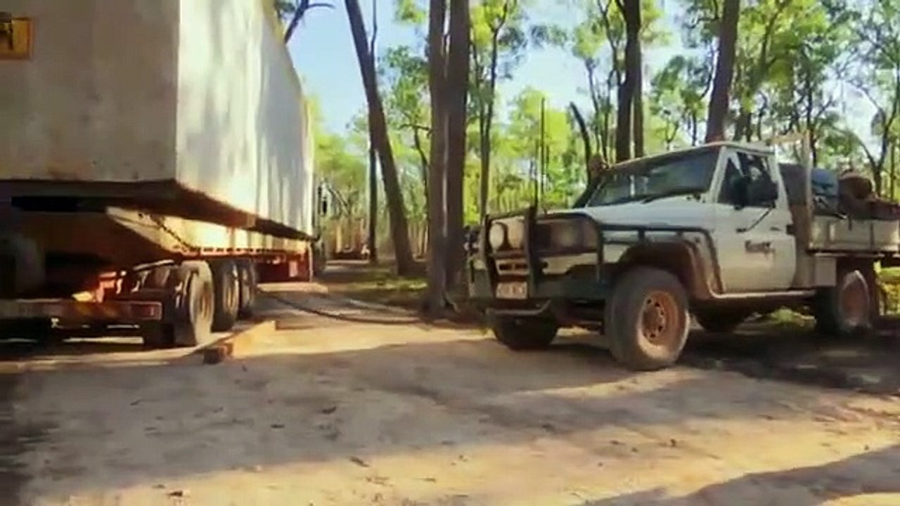 Outback Truckers - Se5 - Ep05 HD Watch
