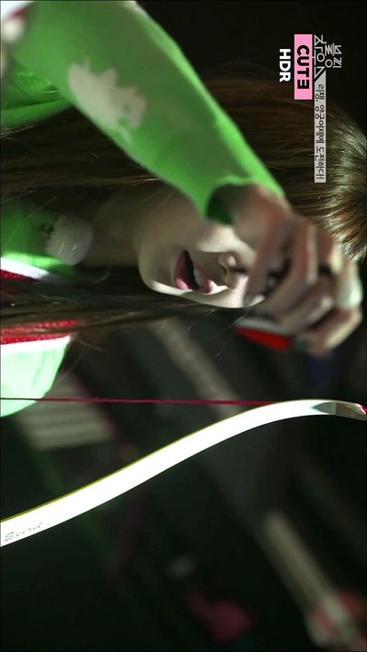 Cute Lisa Archery Challenge
