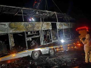 Mersin'deki otobüs kazası: 2'si şehit 3 ölü, 2 kayıp 33 yaralı