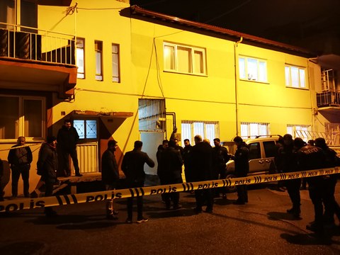 Hamile eşini öldürüp intihar etti