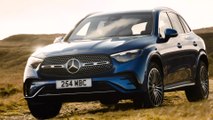 The new Mercedes-Benz GLC 300 e in Blue Driving Video