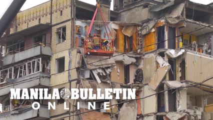 Rescuers search for survivors of deadly missile attack in Ukraine's Dnipro