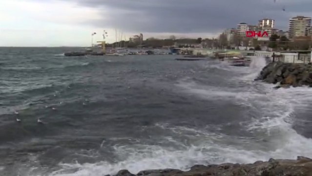 İstanbul'da lodos etkili oluyor