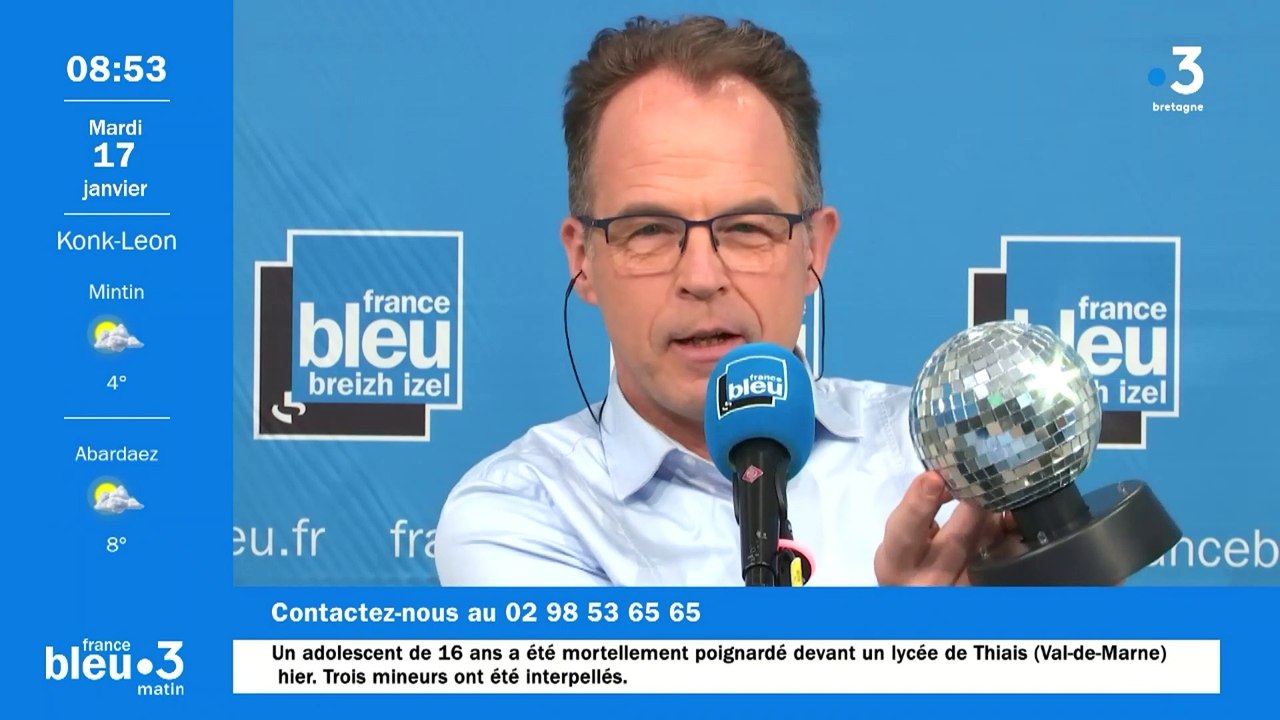 Chantons les années 80 pour inviter en direct Ludovic et Valérie au spectacle