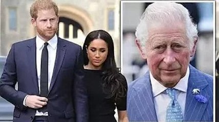 I titoli del principe Harry e di Meghan "devono essere portati via" poiché i Sussex non si muovono