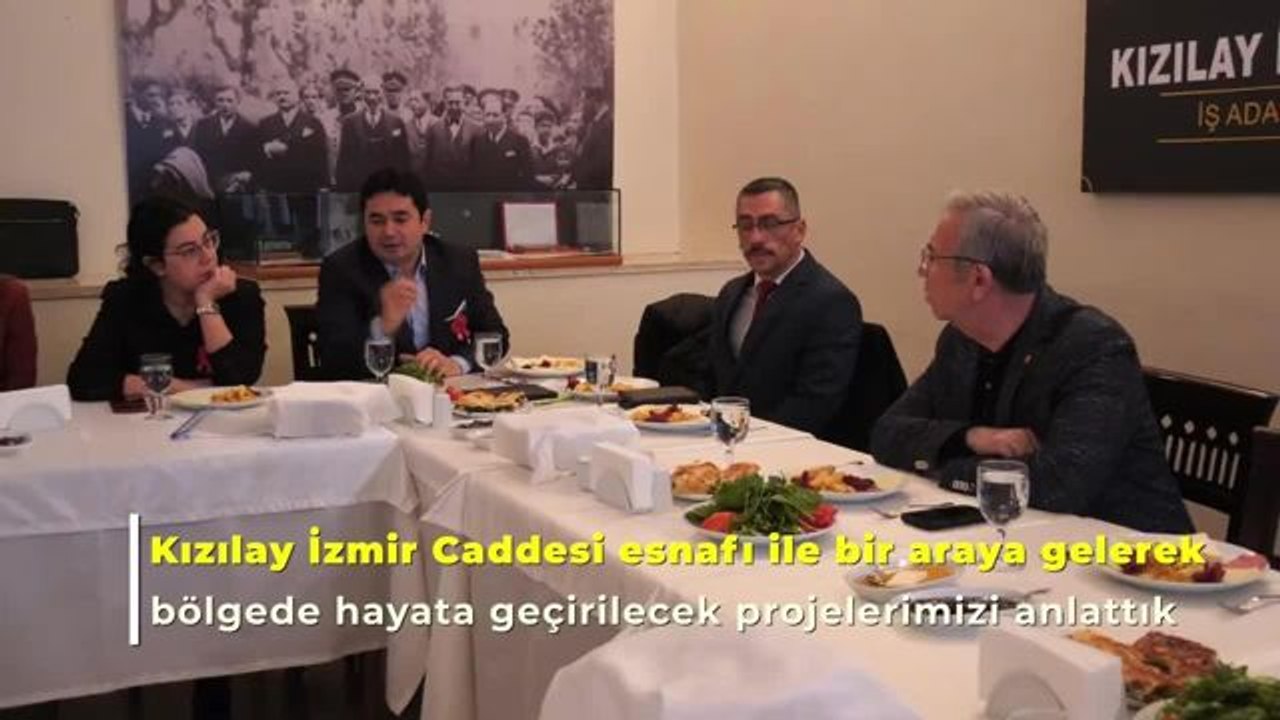 Kızılay Esnafıyla Bir Araya Gelen Mansur Yavaş: "Ulus ve Kızılay'ı Tekrar Ayağa Kaldıracağız"