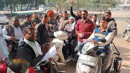 दिव्यांग के साथ अभद्र व्यवहार करने पर कंडक्टर का क्या हुआ हाल,देखें वीडियो