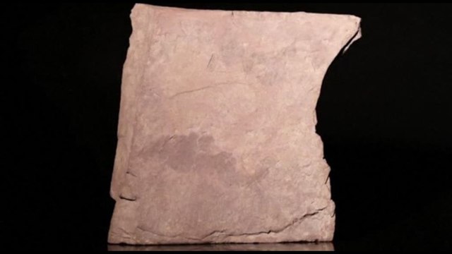 Scoperta in Norvegia la pietra runica più antica del mondo
