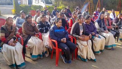 दूसरों की जान बचाने के लिए करें रक्तदान, महिलाएं भी आएं आगे