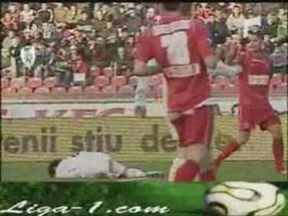 Dinamo poli iasi rosu stoican www.liga-1.com
