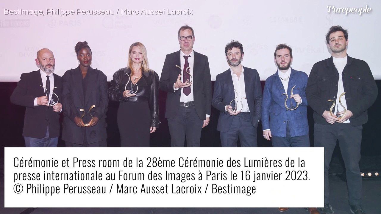 Juliette Binoche très classe face à Ludivine Sagnier et Benoît Magimel pour une prestigieuse soirée