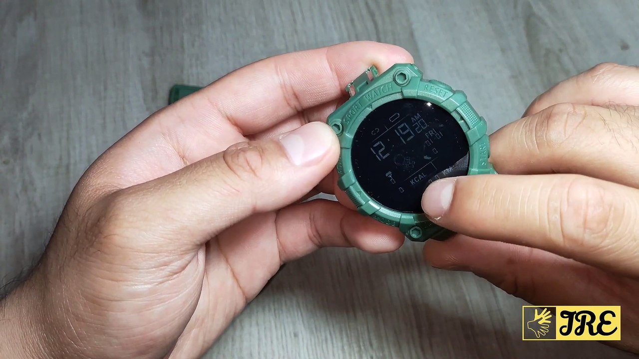 LT719 Smart Watch (Review)