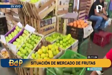 Descargar video: Debido a bloqueos: rematan paltas en Mercado Mayorista y pasan de costar S/10 a S/6.5