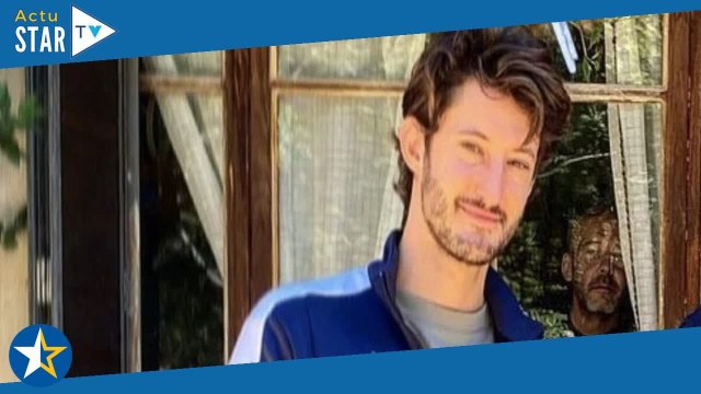 Pierre Niney dévoile des photos de lui plus jeune, les internautes sous le charme de l'acteur !