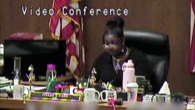 Court Cam | Judge Ignores Pandemic Rules