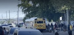 Llegada de cientos de migrantes a Florida sobrecarga el sistema escolar público