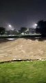 Rio Medellín, grandes olas provocadas por las fuertes lluvias