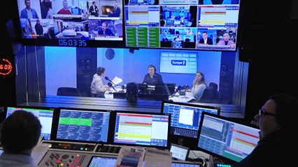 Réforme des retraites : Emmanuel Macron reste au-dessus de la mêlée