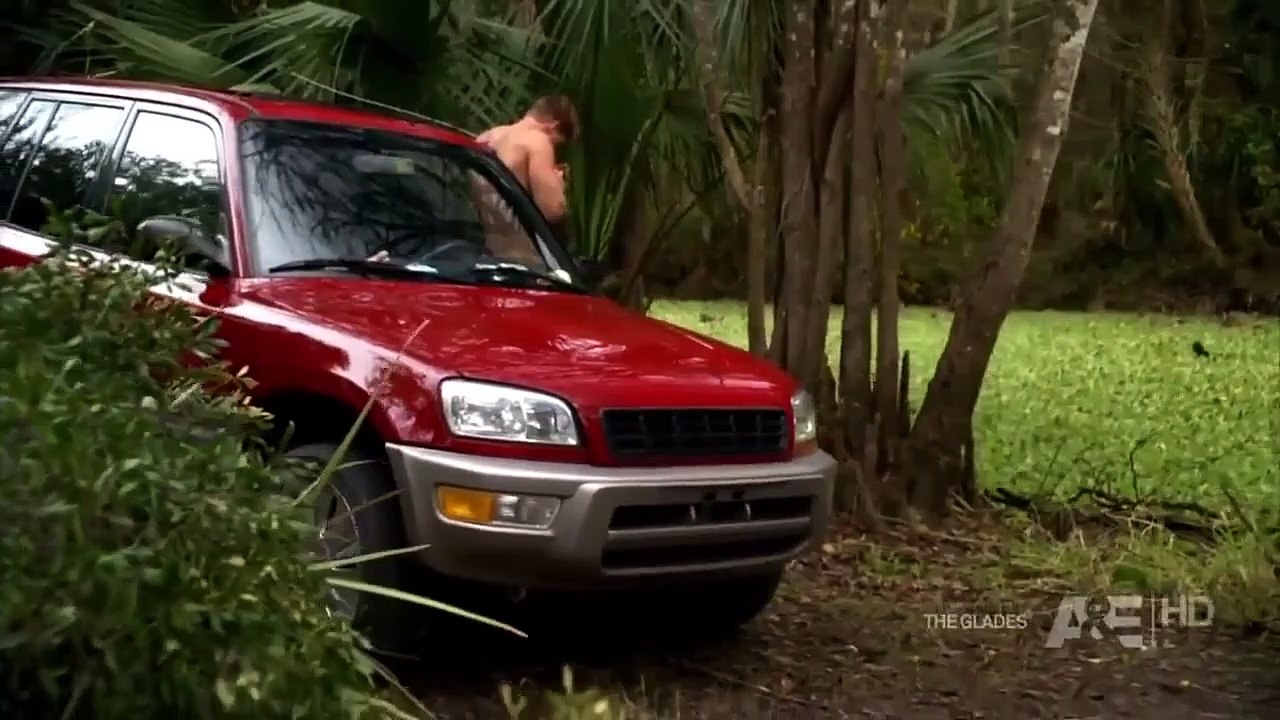 The Glades - Se1 - Ep01 - Pilot HD Watch