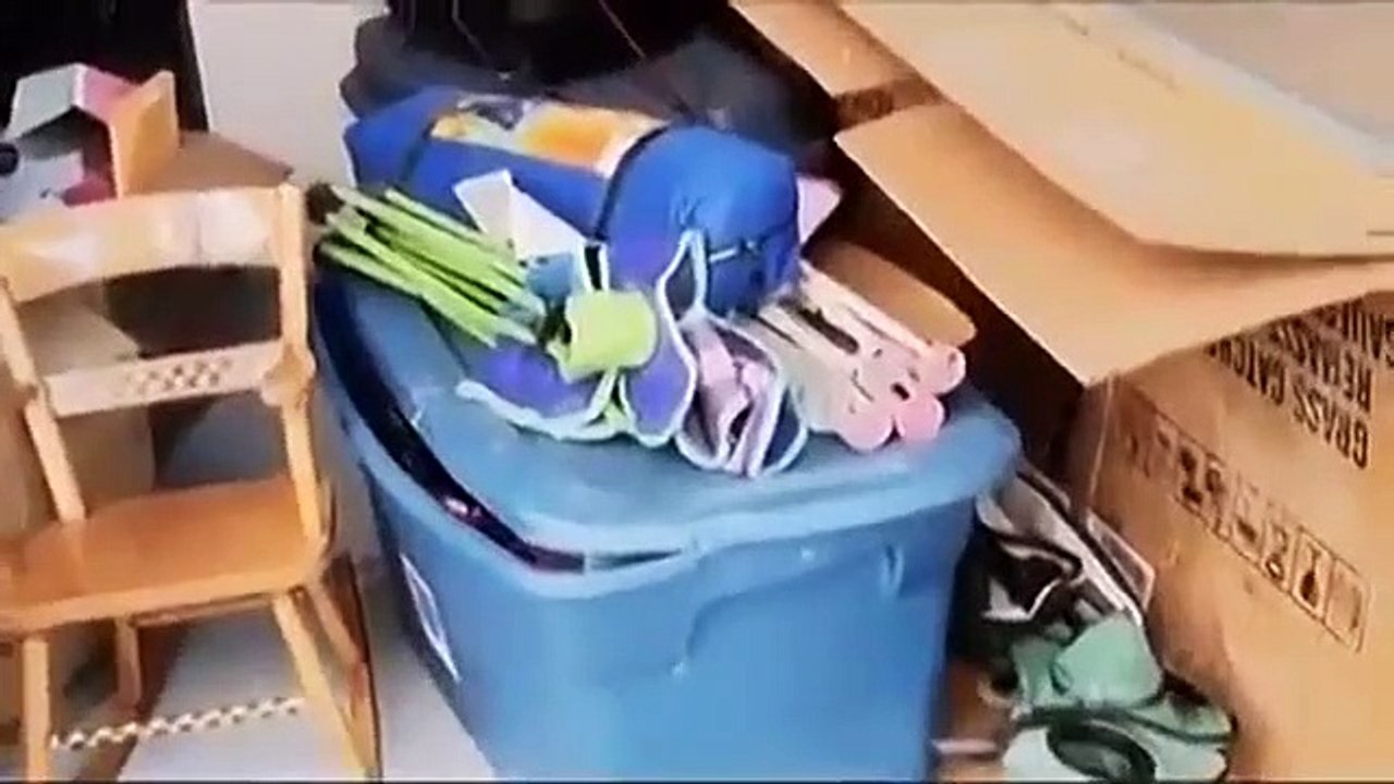 Storage Wars Canada - Se1 - Ep19 HD Watch