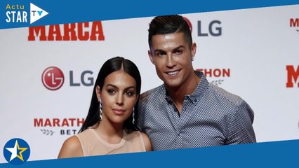 Cristiano Ronaldo découvre son nouveau pays : week-end dans un parc d'attraction avec "ses amours"