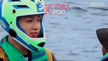 Si BLACKPINK et BTS à la Plage était doublé ? ️