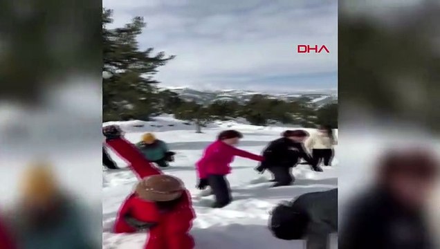 Yaz turizminin cenneti Antalya karlar altında! Kar kalınlığı 1,5 metreye ulaştı