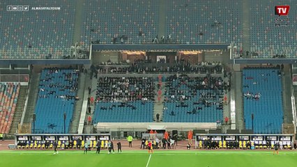 فرحة هيستيرية من دكة بدلاء بيراميدز بعد إحراز هدف التعادل في مرمى الزمالك