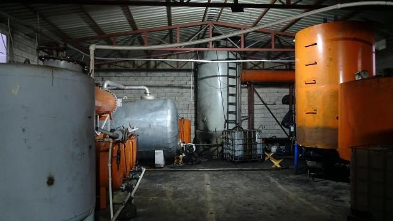 Şanlıurfa merkezli kaçak akaryakıt operasyonunda 14 şüpheli yakalandı